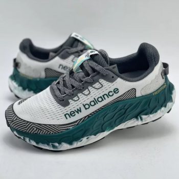 Кроссовки NB