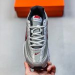 Кроссовки Nike 2025/07/1000171872.jpg